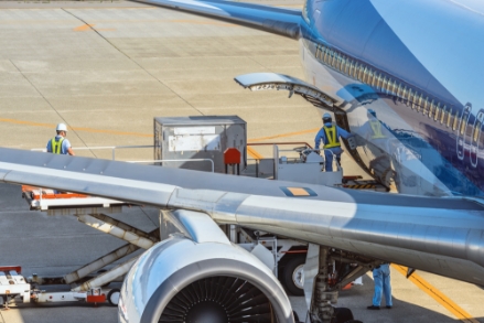 通常の航空貨物や国際宅急便